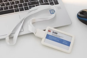 Estojo para cartão de identificação BINO - BRANCO