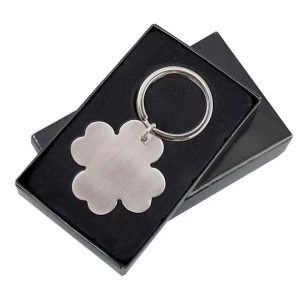Porta-chaves de metal com trevo de 4 folhas - Prata